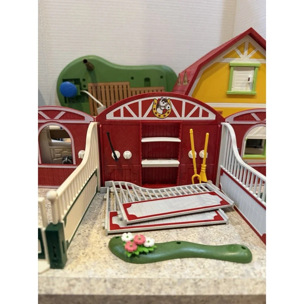 Playmobil Horse Stable Barn Vet Clinic Parts Lot Incomplete Mixed Pieces